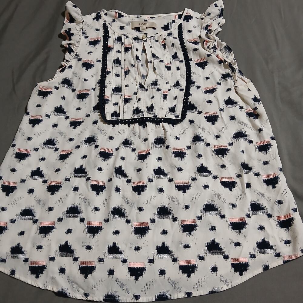 Loft Large ruffled sleeveless white with red & blue Americana embroidered detail
